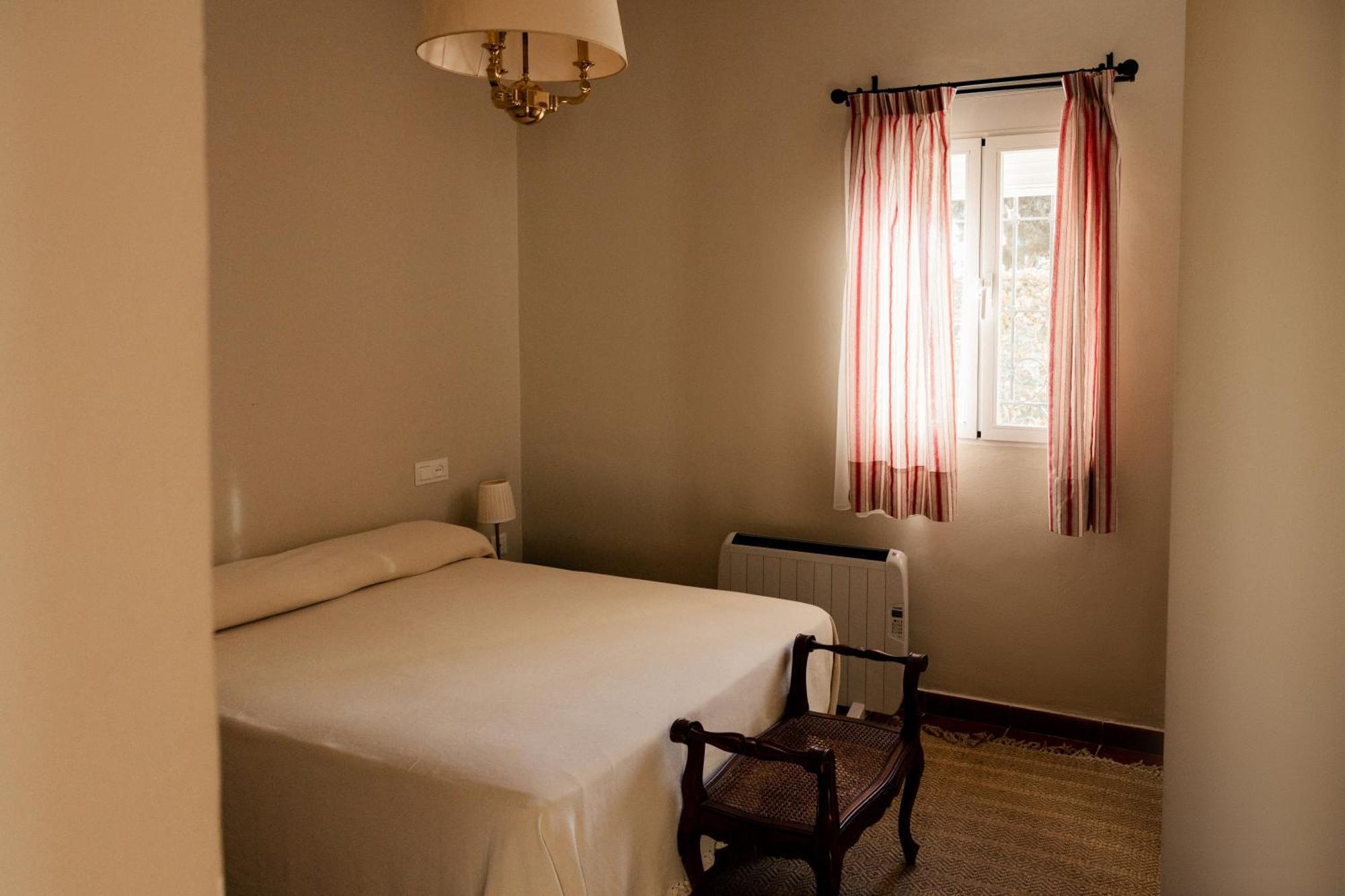 Vakantiehuis Agradable Casa Con Jardin Privado